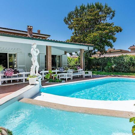 Beautiful Home In Fiumicino With Wifi ภายนอก รูปภาพ