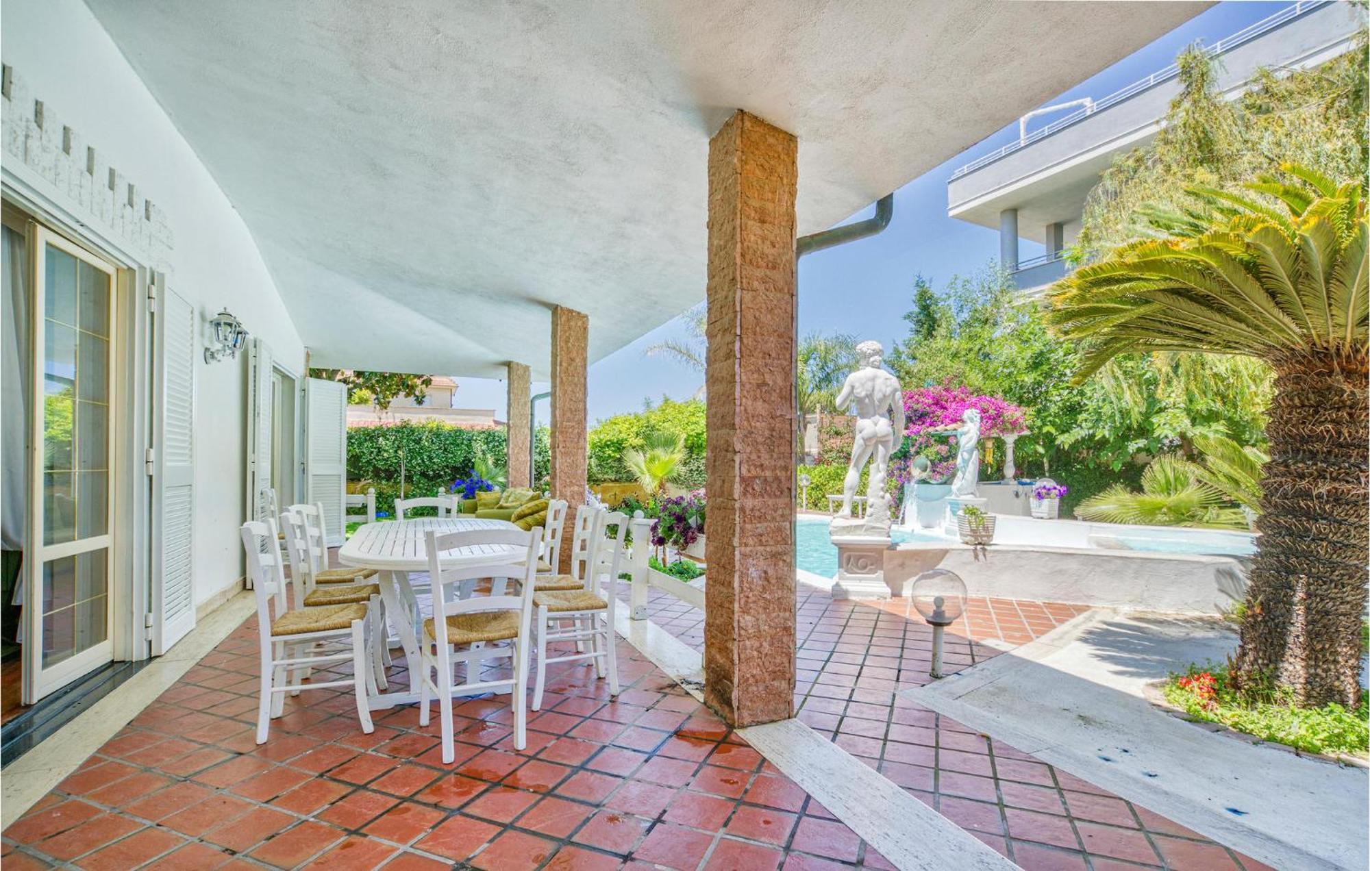 Beautiful Home In Fiumicino With Wifi ภายนอก รูปภาพ