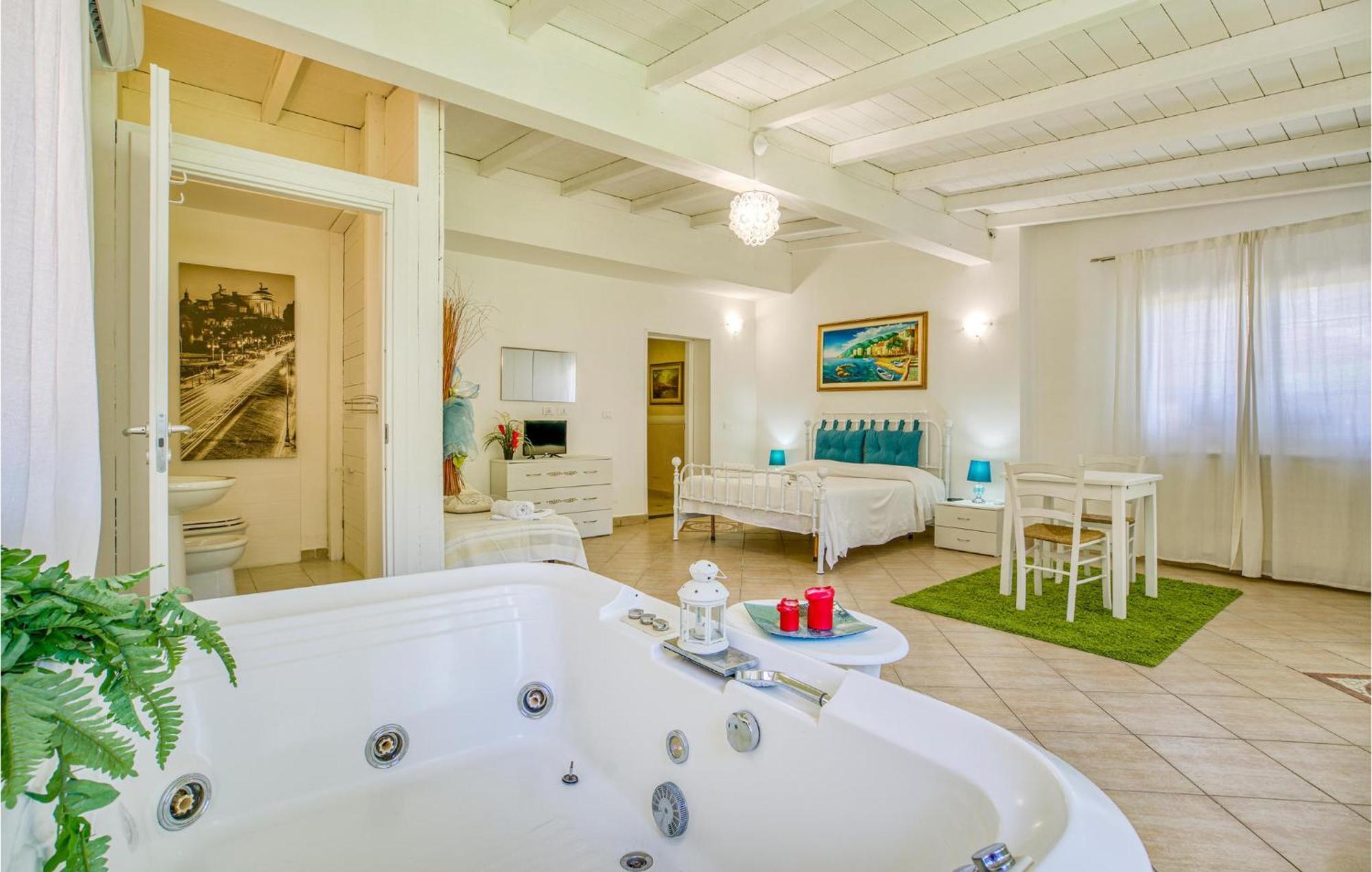 Beautiful Home In Fiumicino With Wifi ภายนอก รูปภาพ